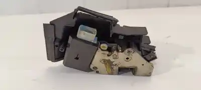 Second-hand car spare part left front door lock for bmw 5 (e39) 530 d oem iam references   