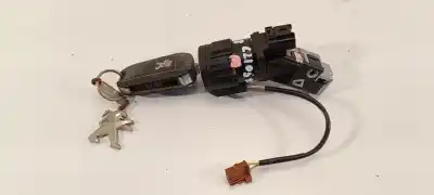 Peça sobressalente para automóvel em segunda mão comutador de ignição por peugeot 208 access referências oem iam 