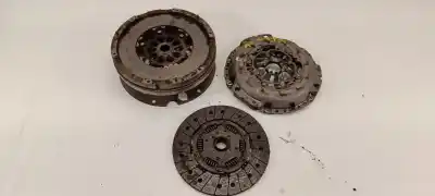 Pezzo di ricambio per auto di seconda mano kit frizione per audi a5 coupe (8t) 2.7 tdi riferimenti oem iam 