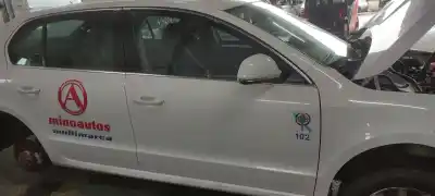 Автозапчастина б/у передні праві двері для skoda superb ii (3t4) 2.0 tdi 16v посилання на oem iam   