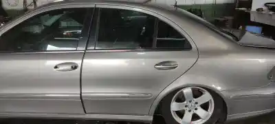 İkinci el araba yedek parçası arka sol kapi için mercedes-benz clase e (w211) e 280 cdi (211.020) oem iam referansları 