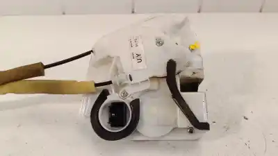 Second-hand car spare part left front door lock for mazda 2 (de_, dh_) 1.3 (de3fs) oem iam references   