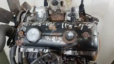 Pièce détachée automobile d'occasion moteur complet pour renault r8  références oem iam 689-98  