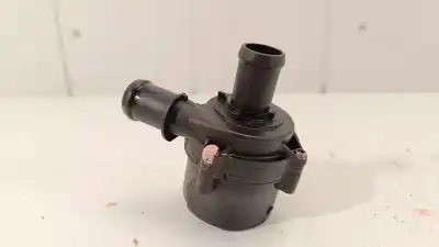 Peça sobressalente para automóvel em segunda mão BOMBA DE ÁGUA por VOLKSWAGEN TOURAN (5T1)  Referências OEM IAM 5Q0965567  