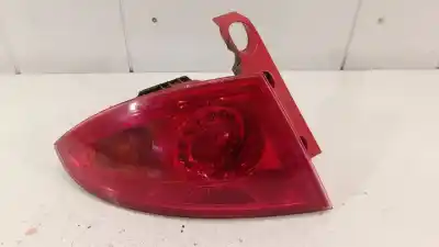 Recambio de automóvil de segunda mano de piloto trasero izquierdo para seat leon (1p1) reference referencias oem iam   