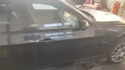 Peça sobressalente para automóvel em segunda mão porta dianteira direita por bmw serie 3 touring (e91) 320d referências oem iam 