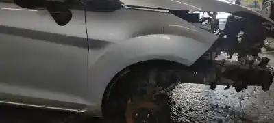 Peça sobressalente para automóvel em segunda mão guarda-lamas dianteiro direito por ford fiesta (cb1) ambiente referências oem iam 
