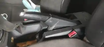 Peça sobressalente para automóvel em segunda mão alavanca de travão de mão por audi a4 berlina (8e) 2.0 tdi 16v (103kw) referências oem iam 