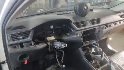 Автозапчасти б/у комплект подушки безопасности за skoda superb (3v3) 2.0 tdi ссылки oem iam 3v1 857 007 r  