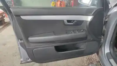 Peça sobressalente para automóvel em segunda mão forra / revestimento da porta dianteira esquerda por audi a4 avant (8e) 2.0 tdi referências oem iam 