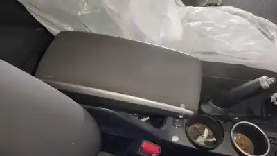 Second-hand car spare part center armrest for toyota verso business oem iam references 