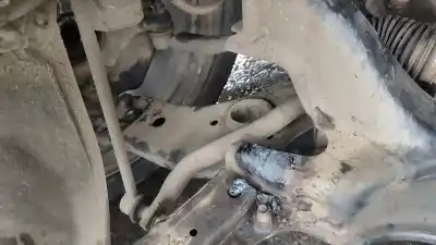 Second-hand car spare part front right lower suspension arm for toyota verso business oem iam references 