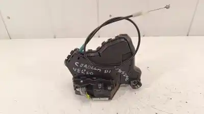 Second-hand car spare part left front door lock for toyota verso business oem iam references 