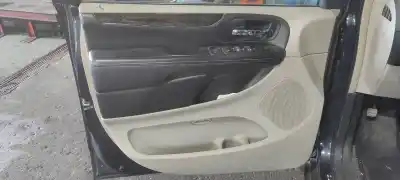 Tweedehands auto-onderdeel bekleding linker voordeur voor lancia voyager (404) platinum oem iam-referenties 