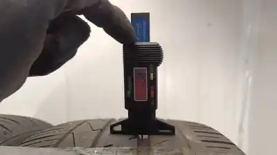 Piesă de schimb auto la mâna a doua anvelope pentru bmw 5 touring (e39) 520 d referințe oem iam 235/55/18 100v  