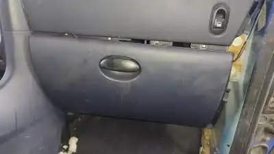 Pezzo di ricambio per auto di seconda mano scatola di guanti per peugeot 1007 (km_) 1.4 hdi riferimenti oem iam 