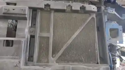 Pezzo di ricambio per auto di seconda mano radiatore d acqua per peugeot 1007 (km_) 1.4 hdi riferimenti oem iam 