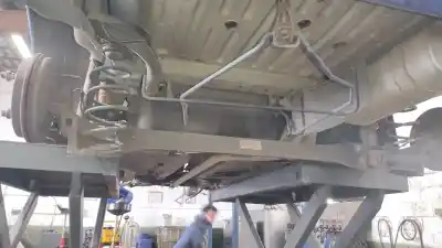 Pezzo di ricambio per auto di seconda mano asse posteriore per peugeot 1007 (km_) 1.4 hdi riferimenti oem iam 