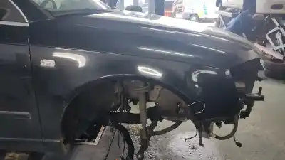 Peça sobressalente para automóvel em segunda mão guarda-lamas dianteiro direito por audi a4 berlina (8e) 2.0 tdi 16v (103kw) referências oem iam 8e0 821 106 f