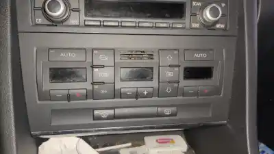 Peça sobressalente para automóvel em segunda mão comando de sofagem (chauffage / ar condicionado) por audi a4 berlina (8e) 2.0 tdi 16v (103kw) referências oem iam 8e0 820 043 bj