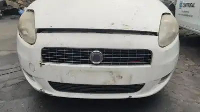 Pezzo di ricambio per auto di seconda mano PARAURTI ANTERIORE per FIAT GRANDE PUNTO (199)  Riferimenti OEM IAM 71777603  