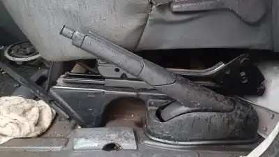 Pièce détachée automobile d'occasion LEVIER DE FREIN A MAIN pour PEUGEOT EXPERT KASTEN  Références OEM IAM 4701 82  