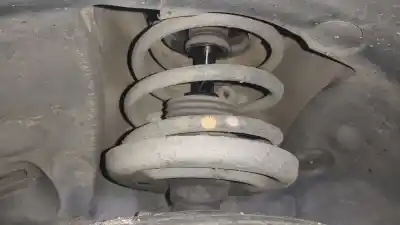 Автозапчастина б/у амортизатор передній лівий для renault fluence (l3_) 1.5 dci (l30d, l30l, l306, l33f, l33l, l33m, l33v, l33w) посилання на oem iam 543023826r