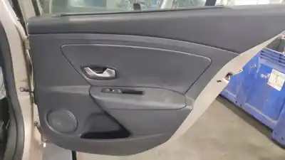 Автозапчастина б/у регулятор скла заднього правого для renault fluence (l3_) 1.5 dci (l30d, l30l, l306, l33f, l33l, l33m, l33v, l33w) посилання на oem iam 827200016r