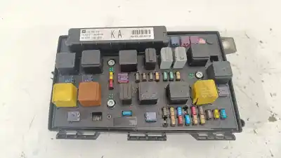 Gebrauchtes Autoersatzteil RELAIS SICHERUNGSKASTEN Multifunktionsrelais zum OPEL ASTRA H BERLINA  OEM-IAM-Referenzen 13250232  