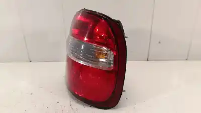 Second-hand car spare part right tailgate light for kia carnival ii 2.5 v6 lx oem iam references   