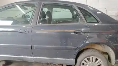 Peça sobressalente para automóvel em segunda mão porta do automóvel traseira esquerda por citroen c5 ii (rc_) 1.6 hdi (rc8hzb) referências oem iam 9006a0 Peça sobressalente para automóvel em segunda mão porta do automóvel traseira esquerda por citroen c5 ii (rc_) 1.6 hdi (rc8hzb) referências oem iam 9006a0