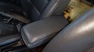 Peça sobressalente para automóvel em segunda mão apoio de braço consola central por audi a6 berlina (4b2) 2.5 tdi quattro referências oem iam 4b0864207c