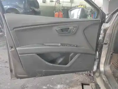 Second-hand car spare part left front door trim for seat leon (5f1) 1.6 tdi oem iam references 5f4867011a