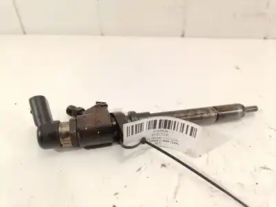Pezzo di ricambio per auto di seconda mano Iniettore per FORD FOCUS C-MAX (CAP) 2.0 TDCi CAT Riferimenti OEM IAM 965714680  