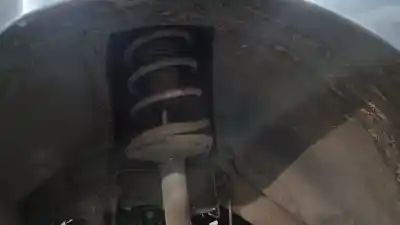 Pezzo di ricambio per auto di seconda mano ammortizzatore anteriore sinistro per dacia sandero berlina 1.5 dci riferimenti oem iam 