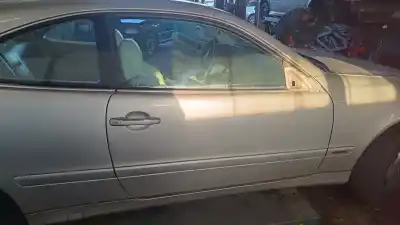 Автозапчасти б/у дверь передняя правая за mercedes-benz clase clk (w208) coupe 320 (208.365) ссылки oem iam 