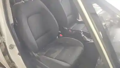 Peça sobressalente para automóvel em segunda mão assento dianteiro direito por hyundai ix20 gls comfort blue referências oem iam 