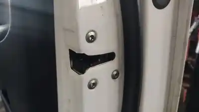 Peça sobressalente para automóvel em segunda mão fechadura da porta dianteira direita por hyundai ix20 gls comfort blue referências oem iam 