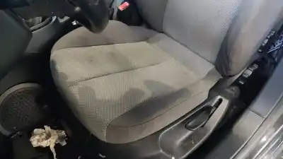 Автозапчастина б/у ліве передне сиділо для seat leon (1p1) reference посилання на oem iam   
