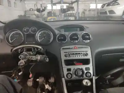 Peça sobressalente para automóvel em segunda mão tablier por peugeot 308 i (4a_, 4c_) 1.6 16v referências oem iam 