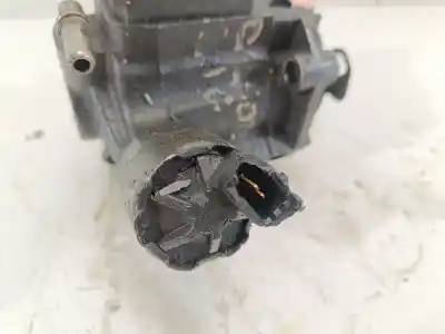 Pezzo di ricambio per auto di seconda mano pompa diniezione per ford focus c-max (cap) 2.0 tdci cat riferimenti oem iam 9654091880  