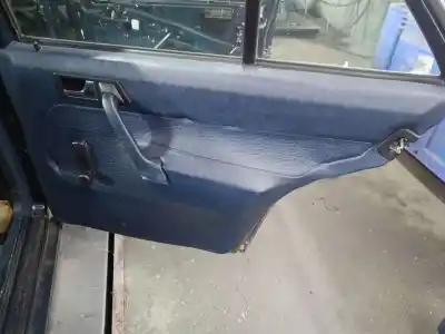 Recambio de automóvil de segunda mano de Guarnecido Puerta Trasera Derecha para MERCEDES 190 (W201) E 1.8 (201.018) referencias OEM IAM   