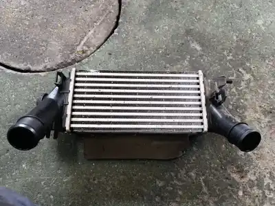 İkinci el araba yedek parçası intercooler için ford fiesta vii (hj, hf) 1.0 ecoboost oem iam referansları 2163154