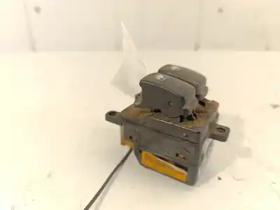 Second-hand car spare part left front power window switch for kia rio ii (jb) 1.5 crdi oem iam references 935711g010