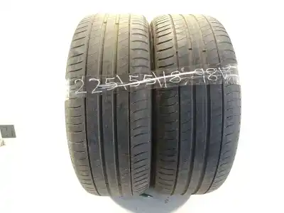 Pièce détachée automobile d'occasion PNEU pour PEUGEOT 3008  Références OEM IAM 225/55/18 98V  