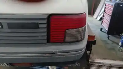 Автозапчастина б/у правий ліхтар для peugeot 205 ii (20a/c) 1.1 посилання на oem iam 