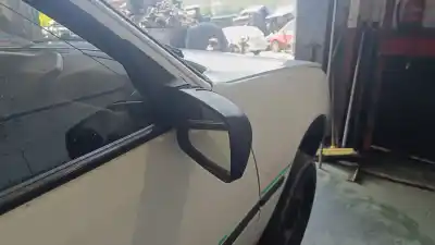 Автозапчастина б/у правий задний огляд для peugeot 205 ii (20a/c) 1.1 посилання на oem iam 