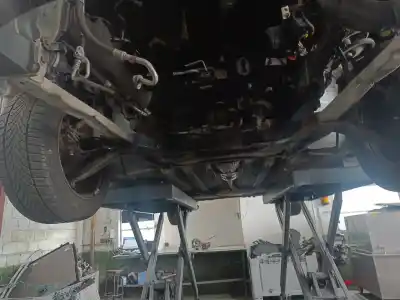 Pièce détachée automobile d'occasion essieu avant pour peugeot 308 sw i (4e_, 4h_) 2.0 hdi références oem iam 