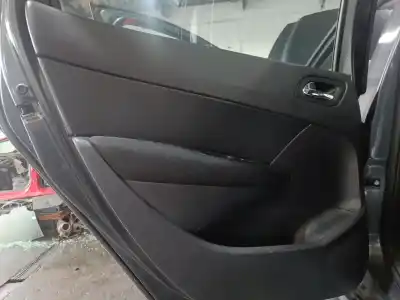 Pièce détachée automobile d'occasion garniture de porte arriere gauche pour peugeot 308 sw i (4e_, 4h_) 2.0 hdi références oem iam 