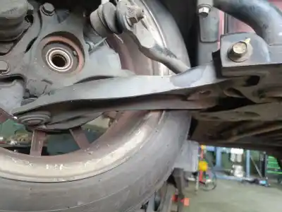 Автозапчастина б/у передній правий нижний рычаг підвіски для suzuki swift iii (mz, ez) 1.3 ddis (rs 413d) посилання на oem iam 4520172k01000